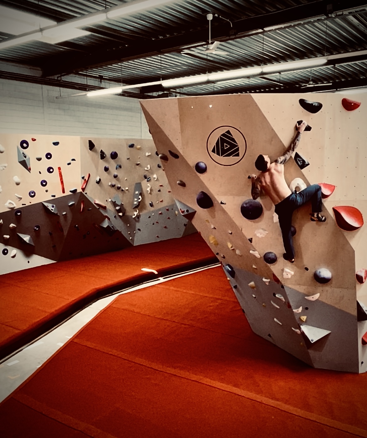 bouldering gym BaRocka